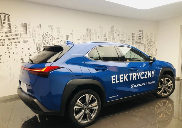 Lexus UX cena 205900 przebieg: 18000, rok produkcji 2022 z Ciężkowice małe 596